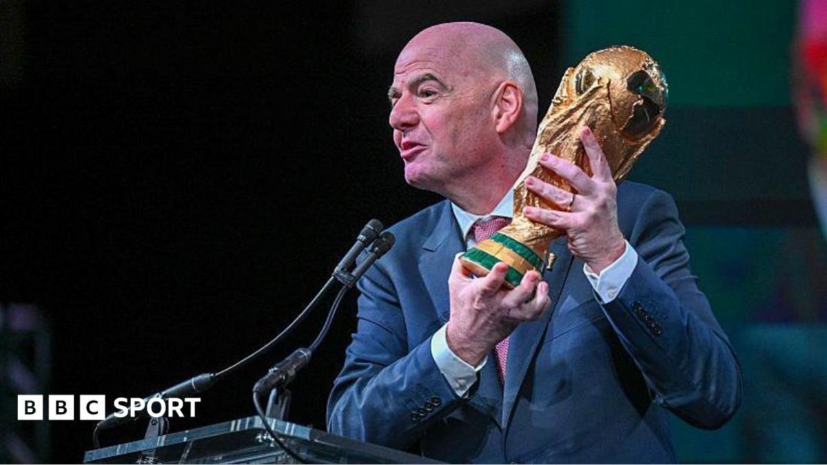与特朗普交好、争议缠身：谁是FIFA主席因凡蒂诺？