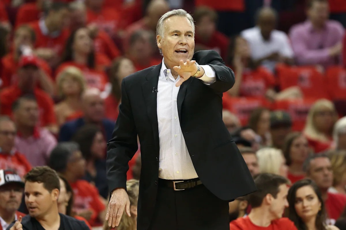 前NBA教练迈克·德安东尼入选篮球名人堂